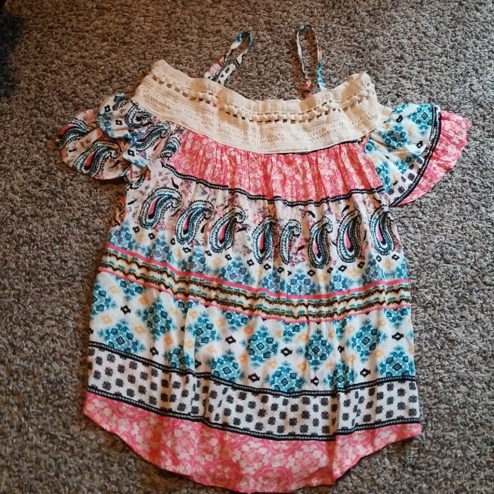 Adorable off the shoulder top